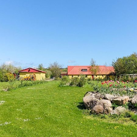 2 Bedroom Pet Friendly Home In Neksø Eksteriør billede